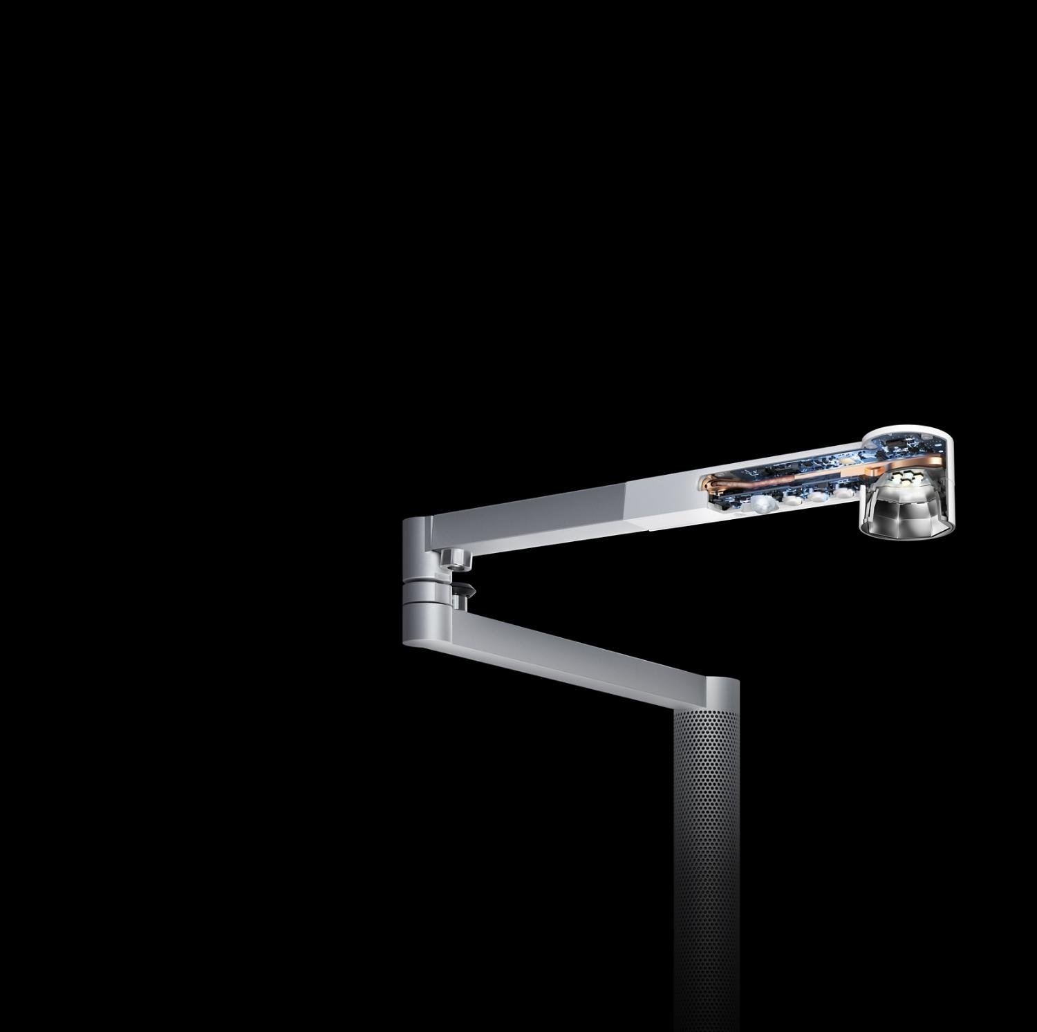 Close up of Heat Pipe technology inside the optical head of the Dyson Lightcycle Morph light